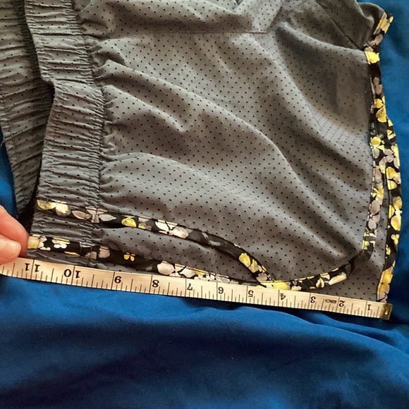 CK Running Shorts with pockets, drawstring, lined - Picture 10 of 10